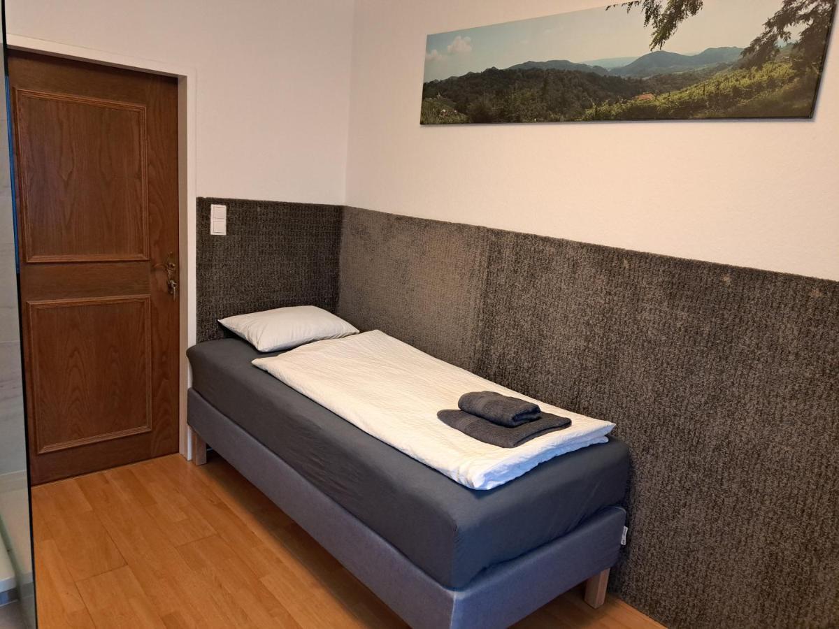 Flataid Gaestehaus Graschi - Steinbergstrasse Graz Ngoại thất bức ảnh