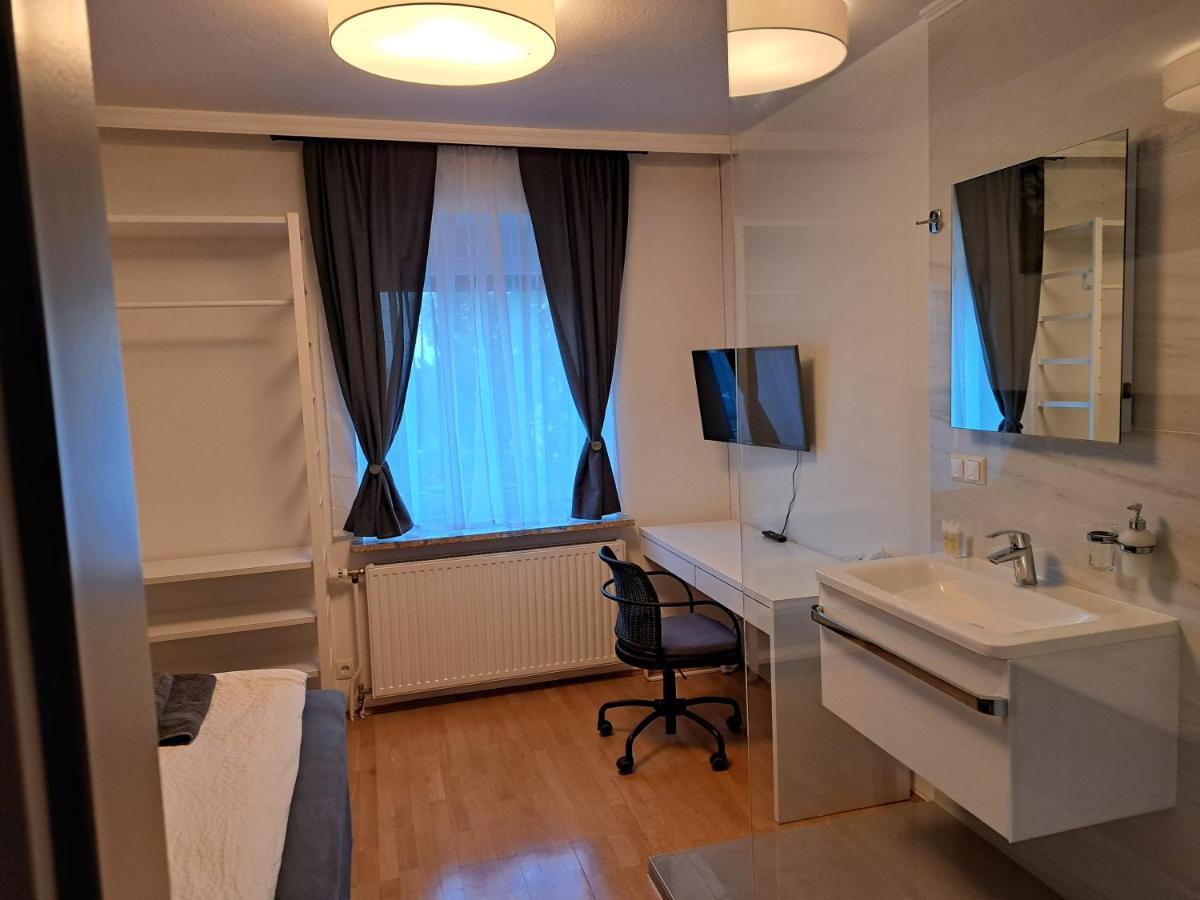 Flataid Gaestehaus Graschi - Steinbergstrasse Graz Ngoại thất bức ảnh