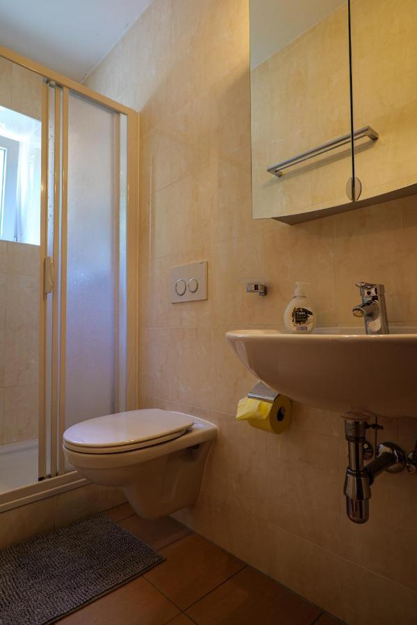 Flataid Gaestehaus Graschi - Steinbergstrasse Graz Ngoại thất bức ảnh