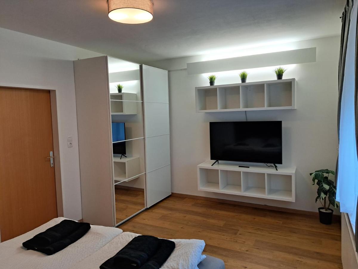 Flataid Gaestehaus Graschi - Steinbergstrasse Graz Ngoại thất bức ảnh